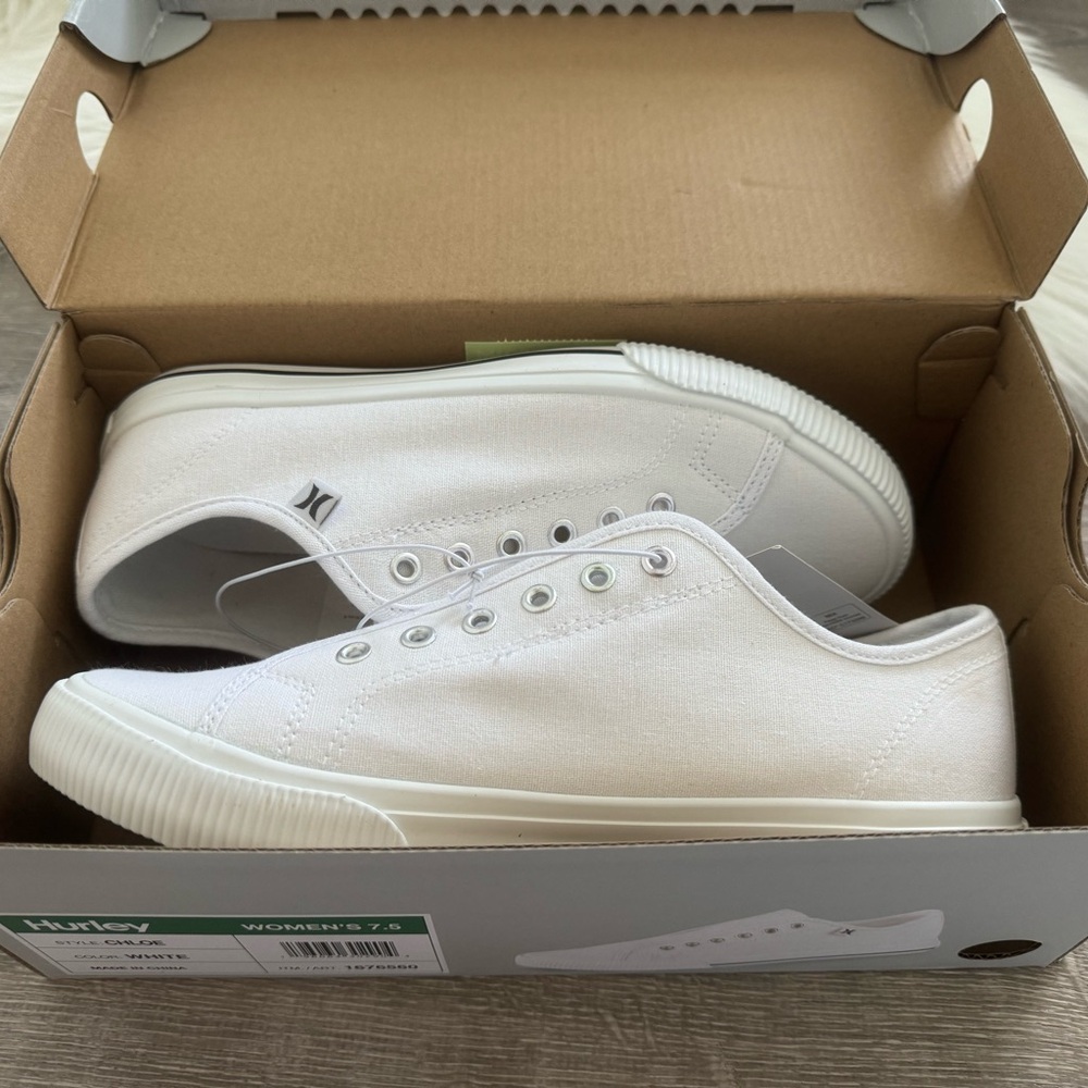 👟💕🤍HURLEY Women's Slip On No Laces Sneakers White Size 7.5 - Picture 5 of 8